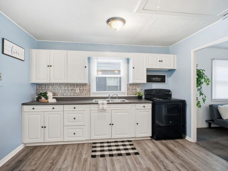2666 Elmore Drive, Springfield, OH 45505 Photo 13