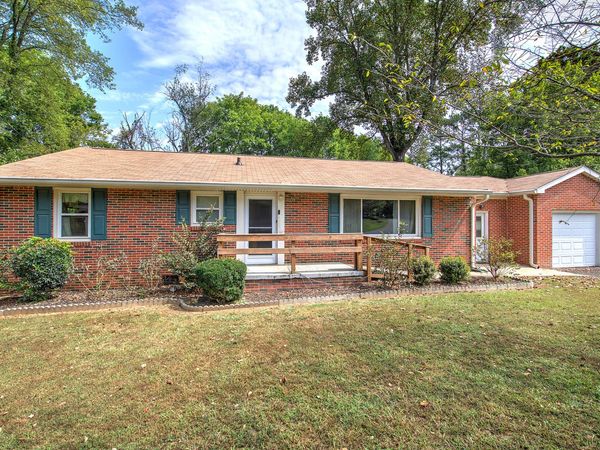 5933 Portview Circle, Chattanooga, TN 37421