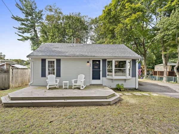 45 Coleman St, Abington, MA 02351