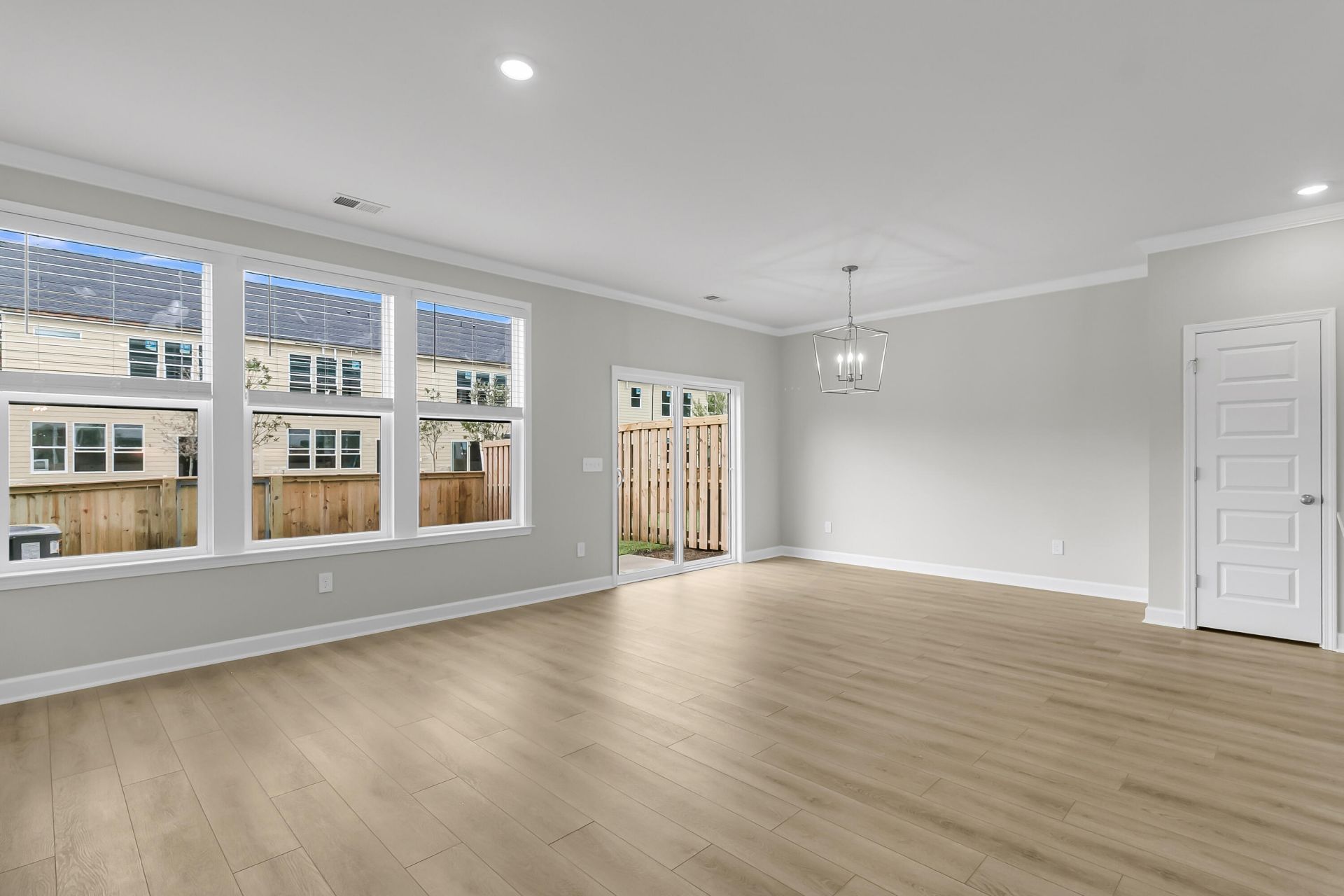 116 Dahlberg Street Photo 13