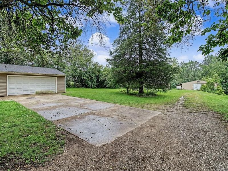 1861 Simison Road, Spring Valley Township, OH 45370 Photo 12