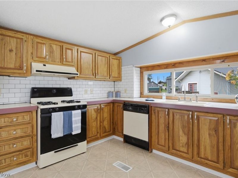 1820 Adamsville Road, Zanesville, OH 43701 Photo 23