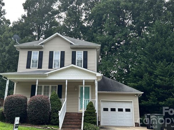 1547 Cambridge Heights Place NW, Concord, NC 28027