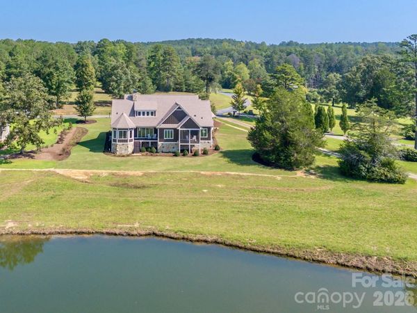 978 Mapleton Lane, Columbus, NC 28722