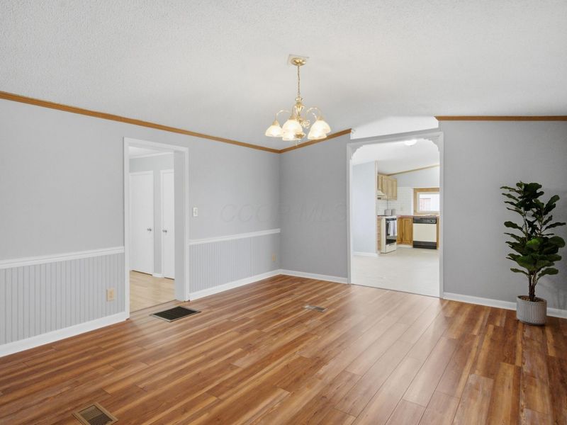 1820 Adamsville Road , Zanesville, OH 43701 Photo 19