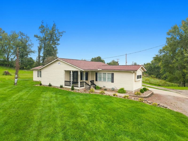 1820 Adamsville Road , Zanesville, OH 43701 Photo 7