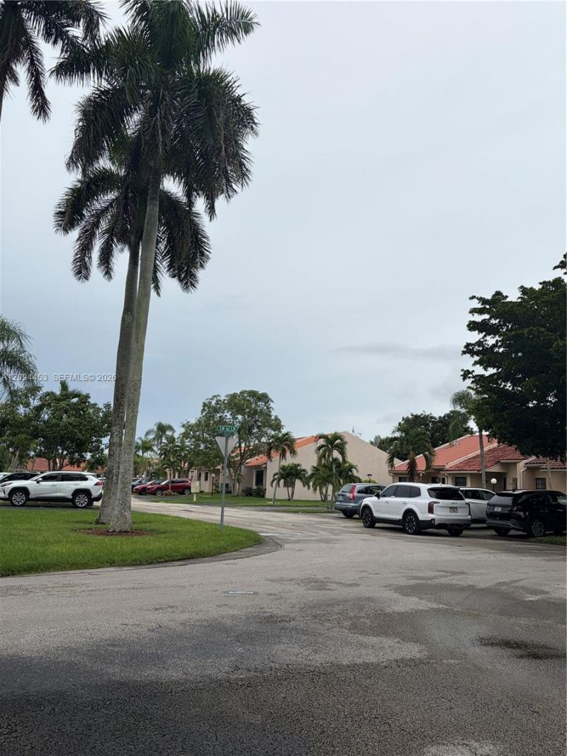 14712 SW 63rd Ln, Unit ., Miami, FL 33193 Photo