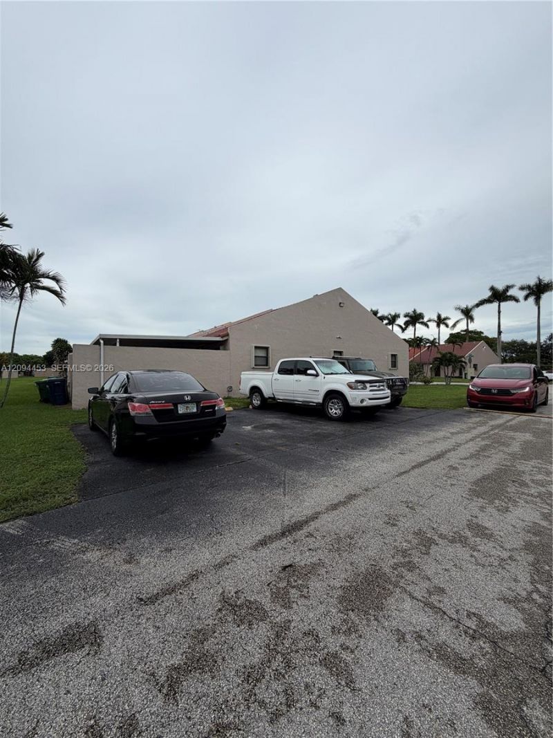 14712 SW 63rd Ln, Unit ., Miami, FL 33193 Photo