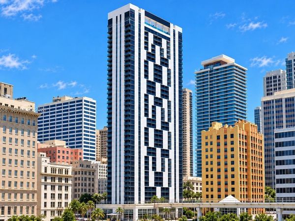 151 SE 1st St , Unit 2606, Miami, FL 33131