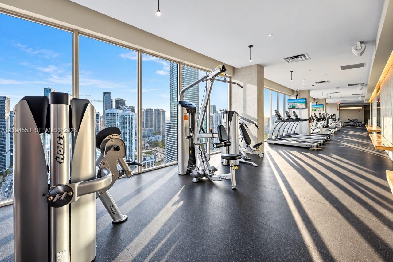 151 SE 1st St , Unit 2606, Miami, FL 33131 Photo