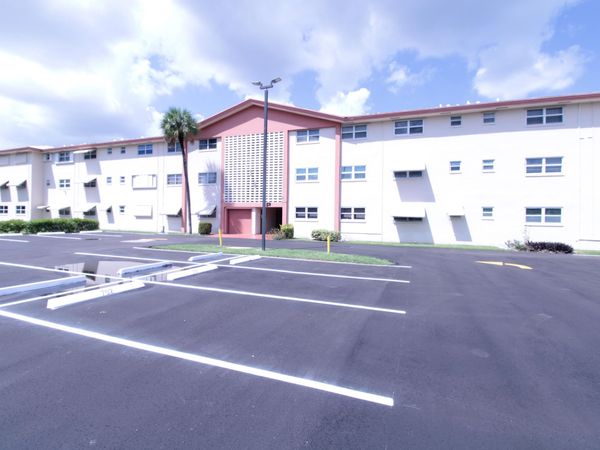 5300 WASHINGTON Street, Unit P236, Hollywood, FL 33021