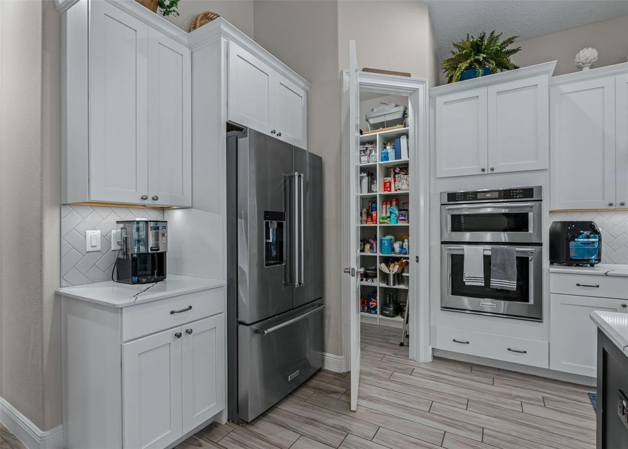 6043 Apex Way, Lady Lake, FL 32159 Photo