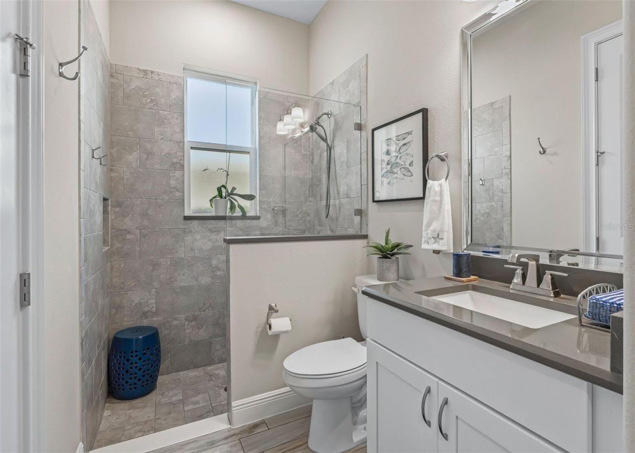 6043 Apex Way, Lady Lake, FL 32159 Photo