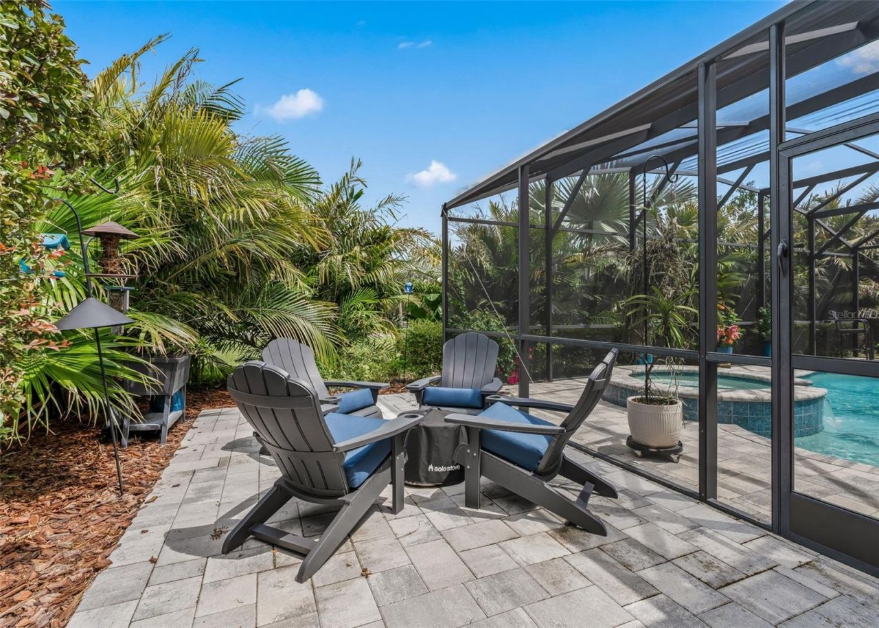 6043 Apex Way, Lady Lake, FL 32159 Photo