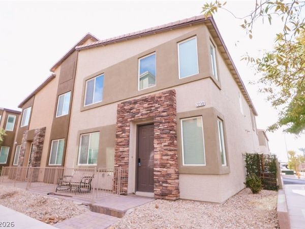 7230 Halo Falls Street , North Las Vegas, NV 89084