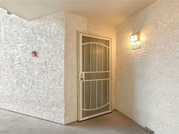 3550 Bay Sands Drive, Unit 1004, Laughlin, NV 89029