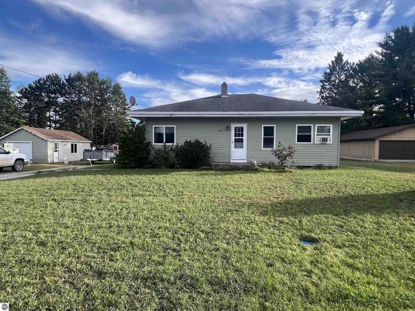 603 Dresden Street, Kalkaska, MI 49646