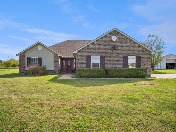 9755 S 4096 Road, Oologah, OK 74053