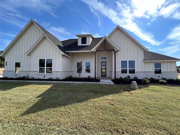 1042 VH Ranch Road , Poolville, TX 76487