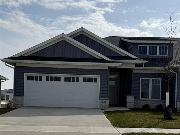 242 N Madison Ave, North Liberty, IA 52317