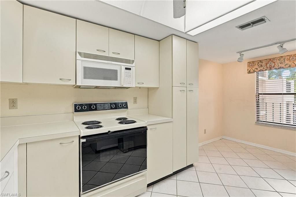 12170 Kelly Sands Way, Unit 717, Fort Myers, FL 33908 Photo
