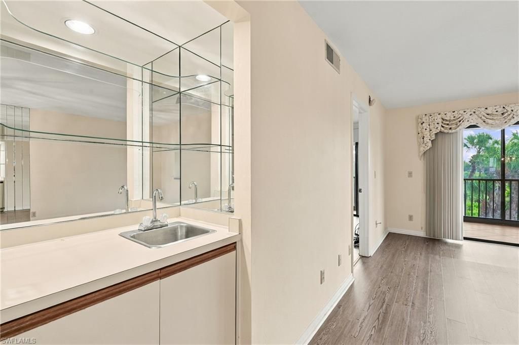 12170 Kelly Sands Way, Unit 717, Fort Myers, FL 33908 Photo