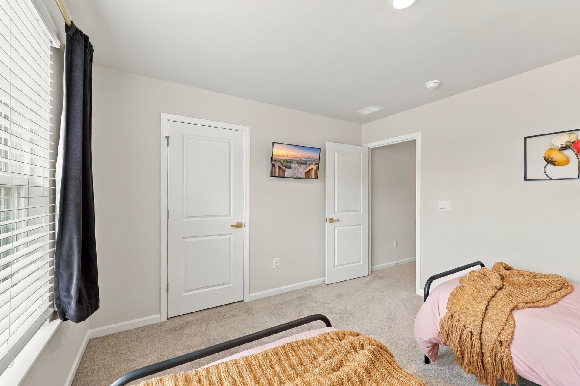 2297 Ainsley Dr. Photo 40