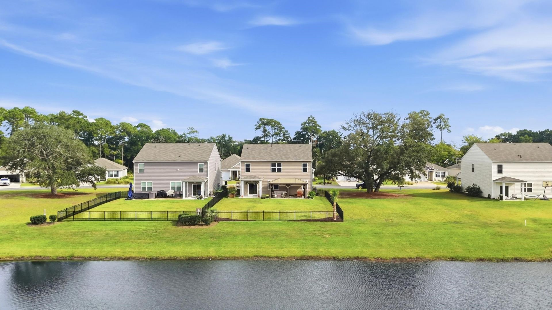 2297 Ainsley Dr. Photo 42