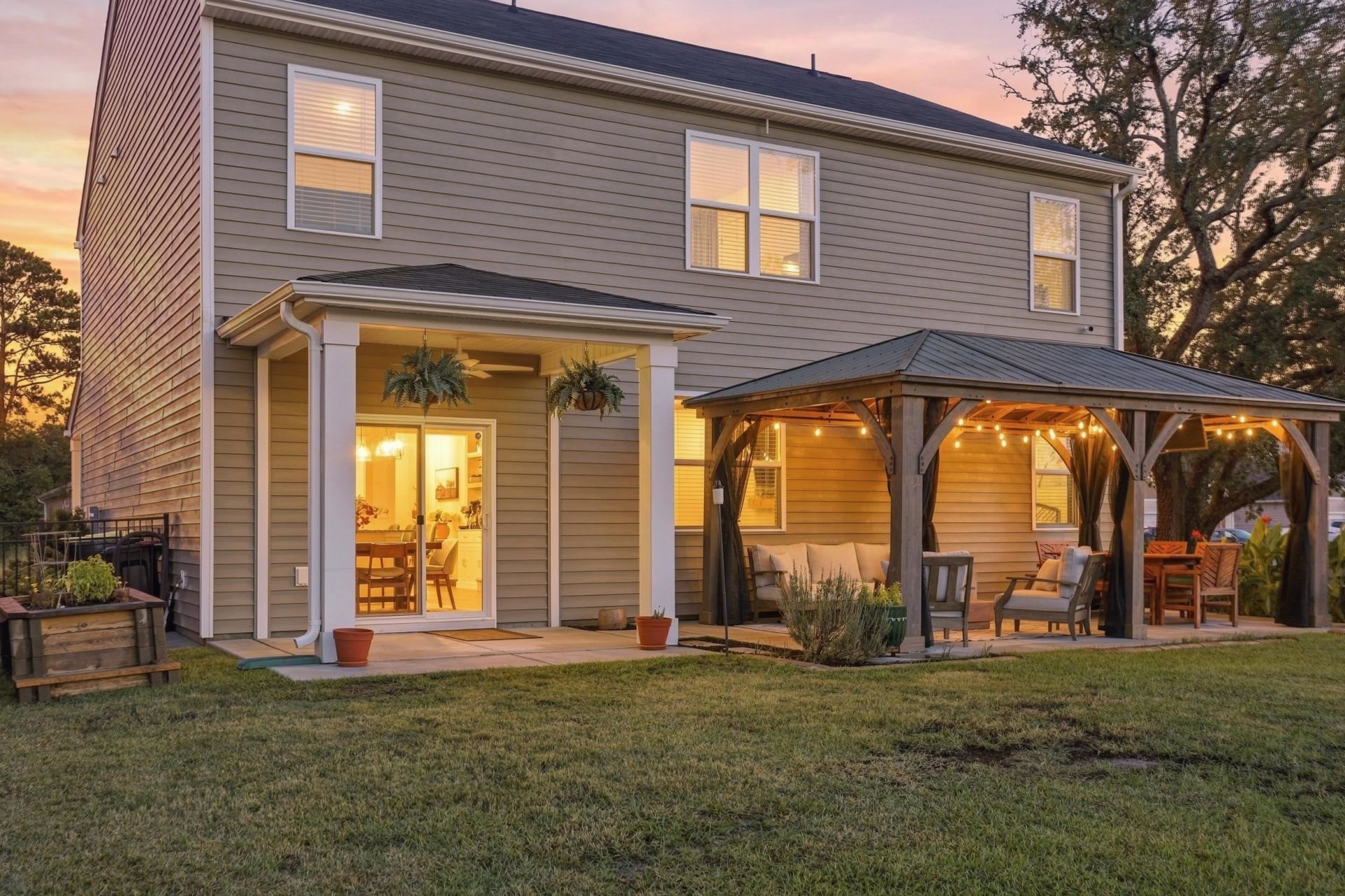 2297 Ainsley Dr. Photo 47
