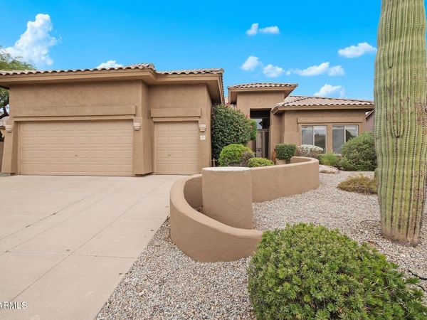 3717 N Paseo Del Sol Street, Mesa, AZ 85207
