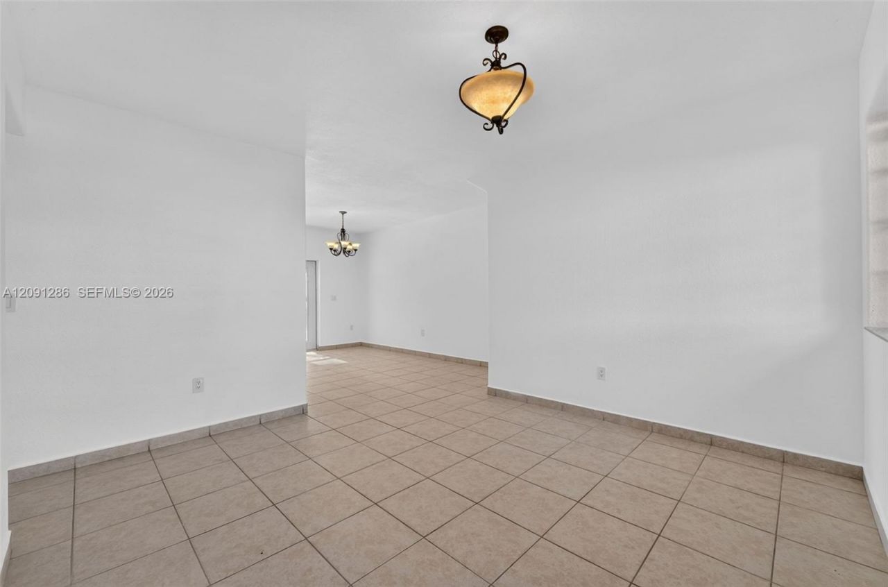 7221 NW 174th Ter , Unit 102, Hialeah, FL 33015 Photo
