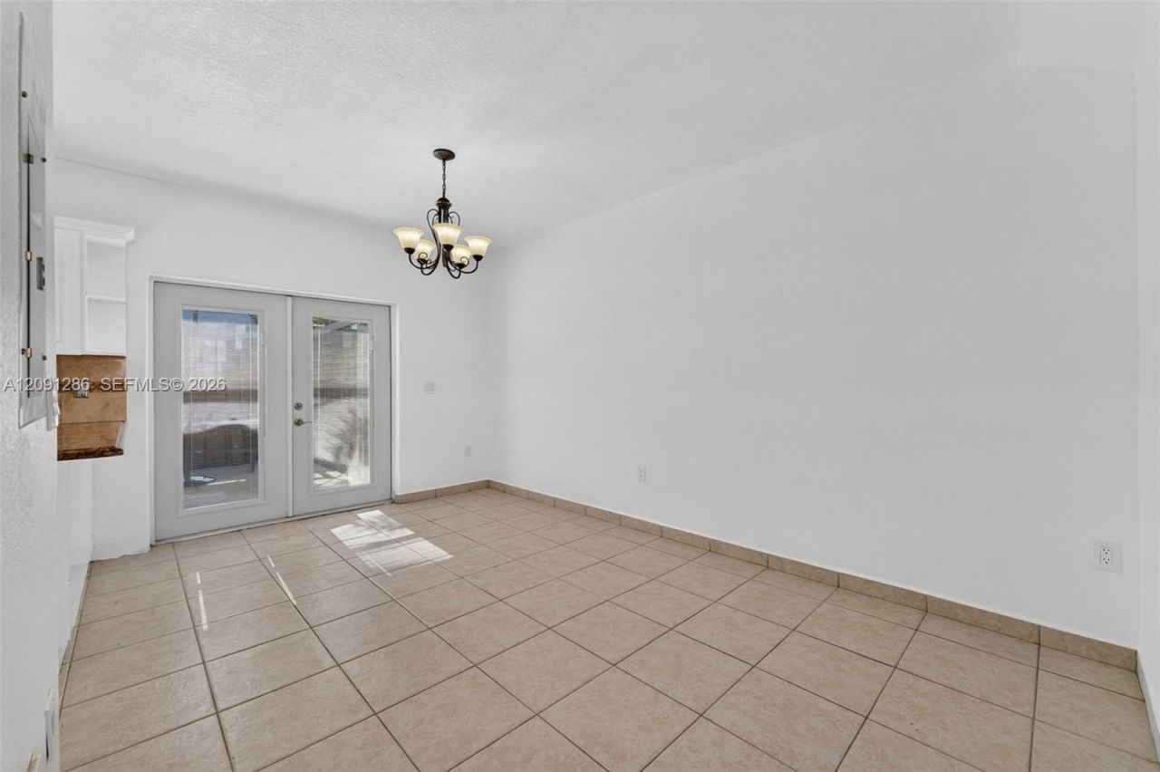 7221 NW 174th Ter , Unit 102, Hialeah, FL 33015 Photo