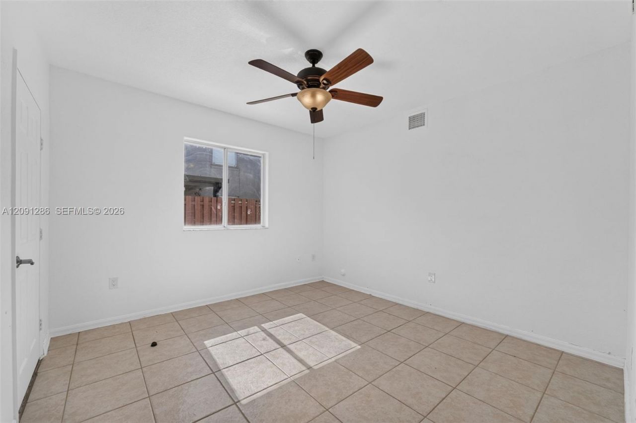 7221 NW 174th Ter , Unit 102, Hialeah, FL 33015 Photo