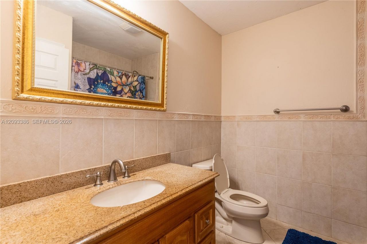 9761 SW 123rd St, Miami, FL 33176 Photo