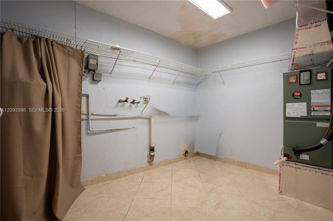 9761 SW 123rd St, Miami, FL 33176 Photo