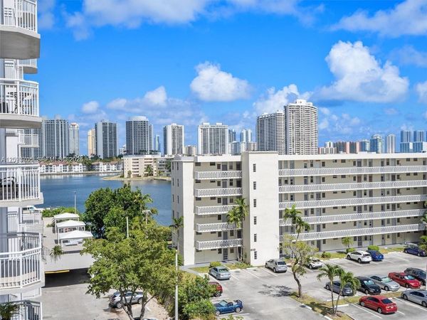 18021 Biscayne Blvd , Unit 603, Aventura, FL 33160