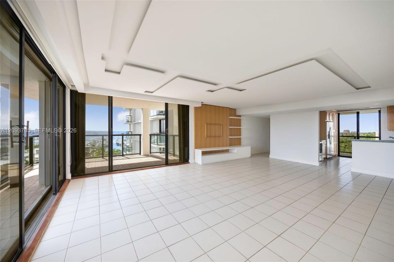 2575 S Bayshore Dr, Unit 10A & 10B, Coconut Grove, FL 33133 Photo