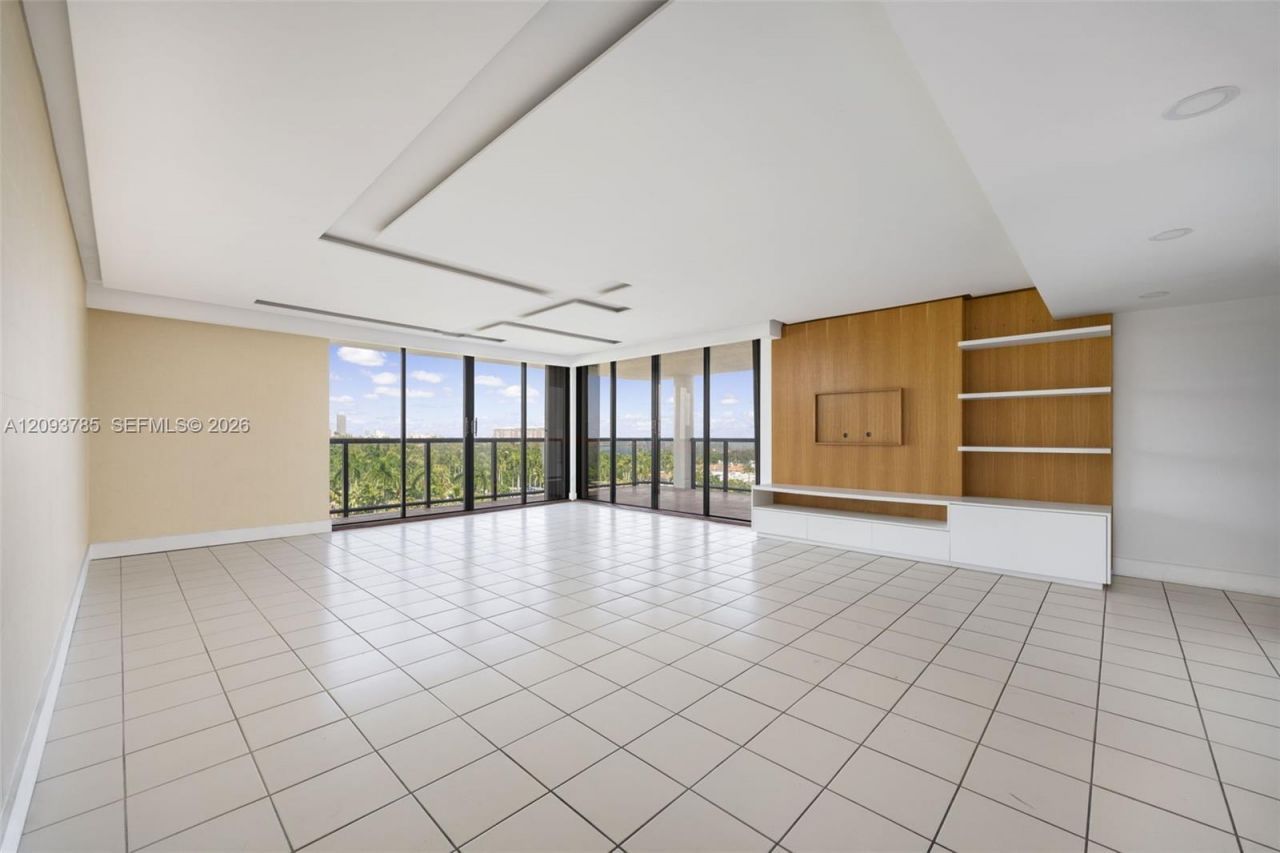 2575 S Bayshore Dr, Unit 10A & 10B, Coconut Grove, FL 33133 Photo