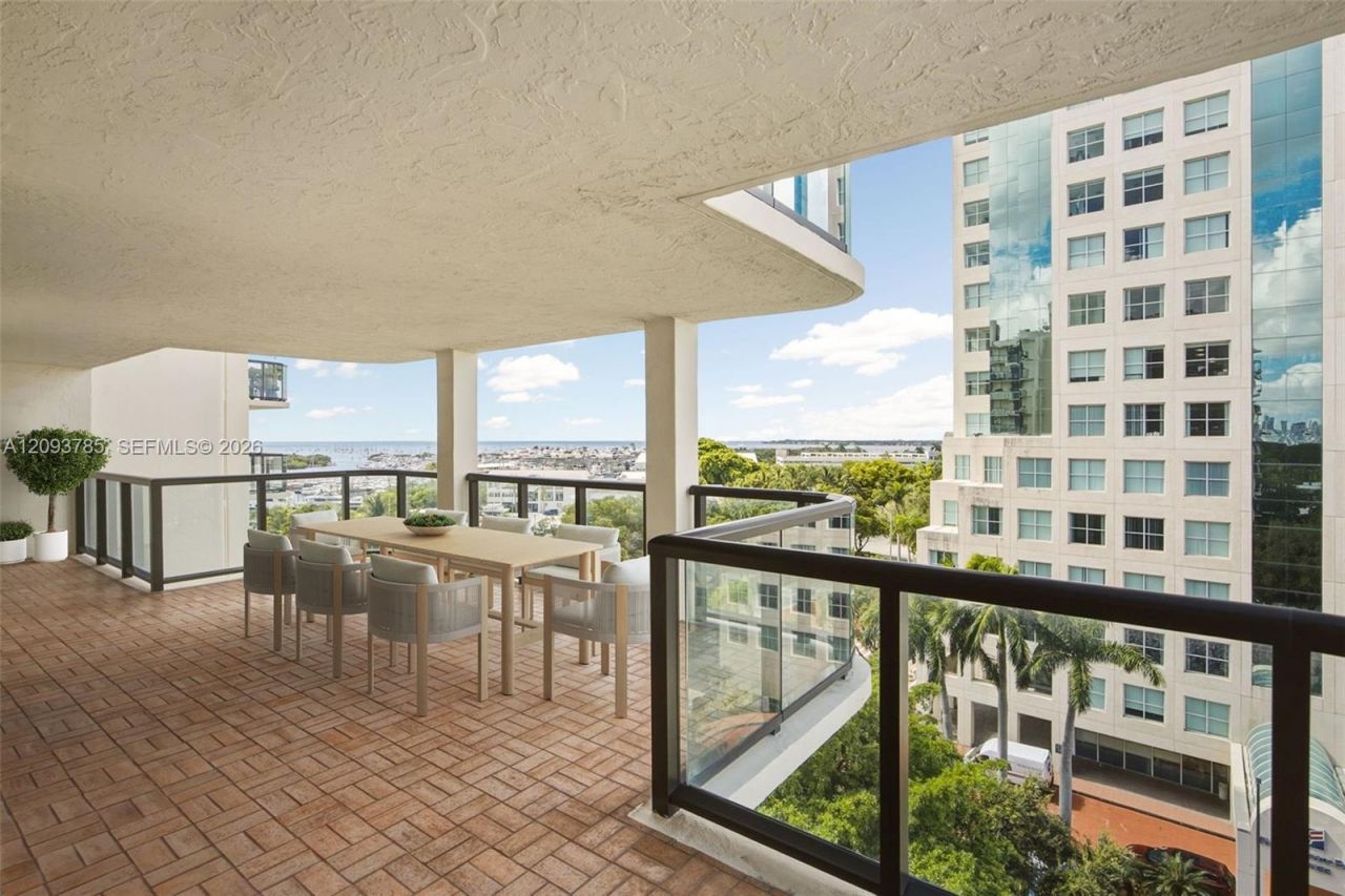 2575 S Bayshore Dr, Unit 10A & 10B, Coconut Grove, FL 33133 Photo