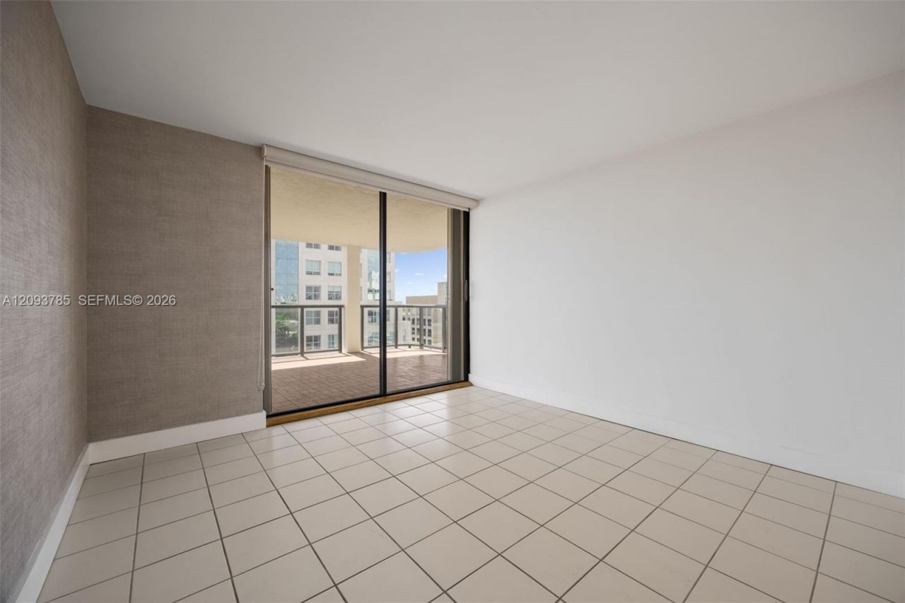 2575 S Bayshore Dr, Unit 10A & 10B, Coconut Grove, FL 33133 Photo