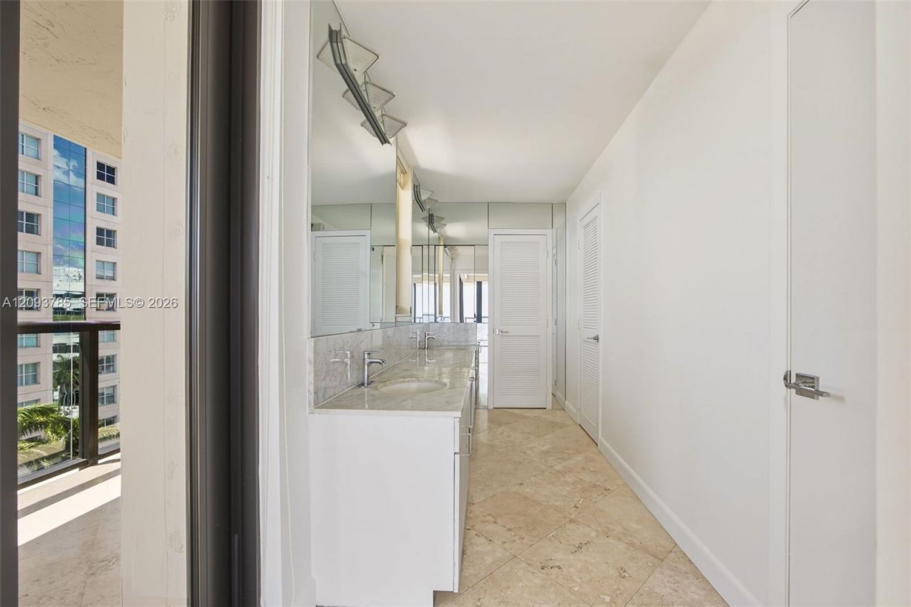 2575 S Bayshore Dr, Unit 10A & 10B, Coconut Grove, FL 33133 Photo