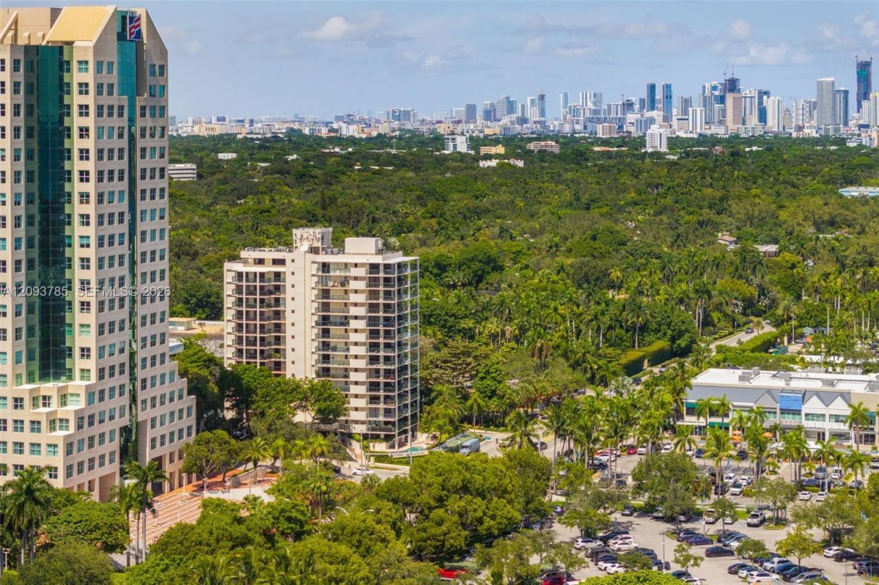 2575 S Bayshore Dr, Unit 10A & 10B, Coconut Grove, FL 33133 Photo