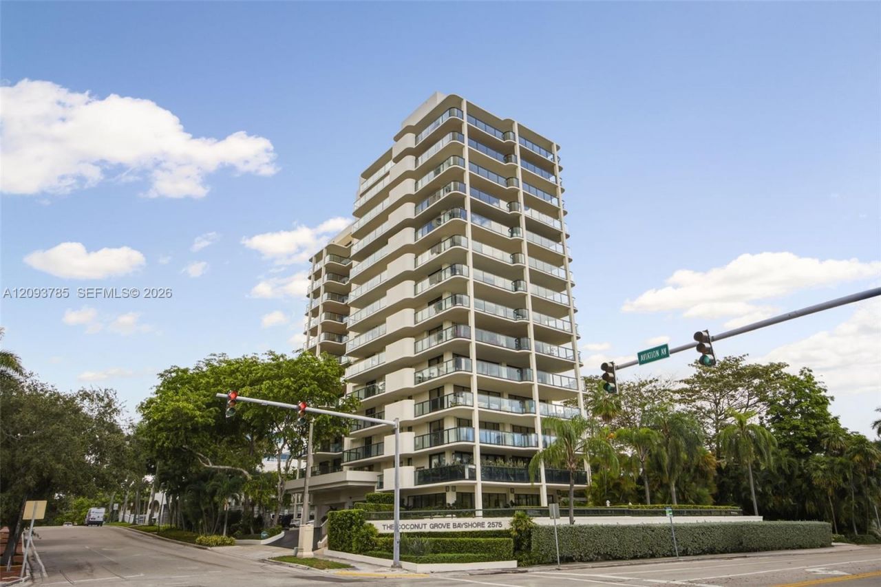 2575 S Bayshore Dr, Unit 10A & 10B, Coconut Grove, FL 33133 Photo