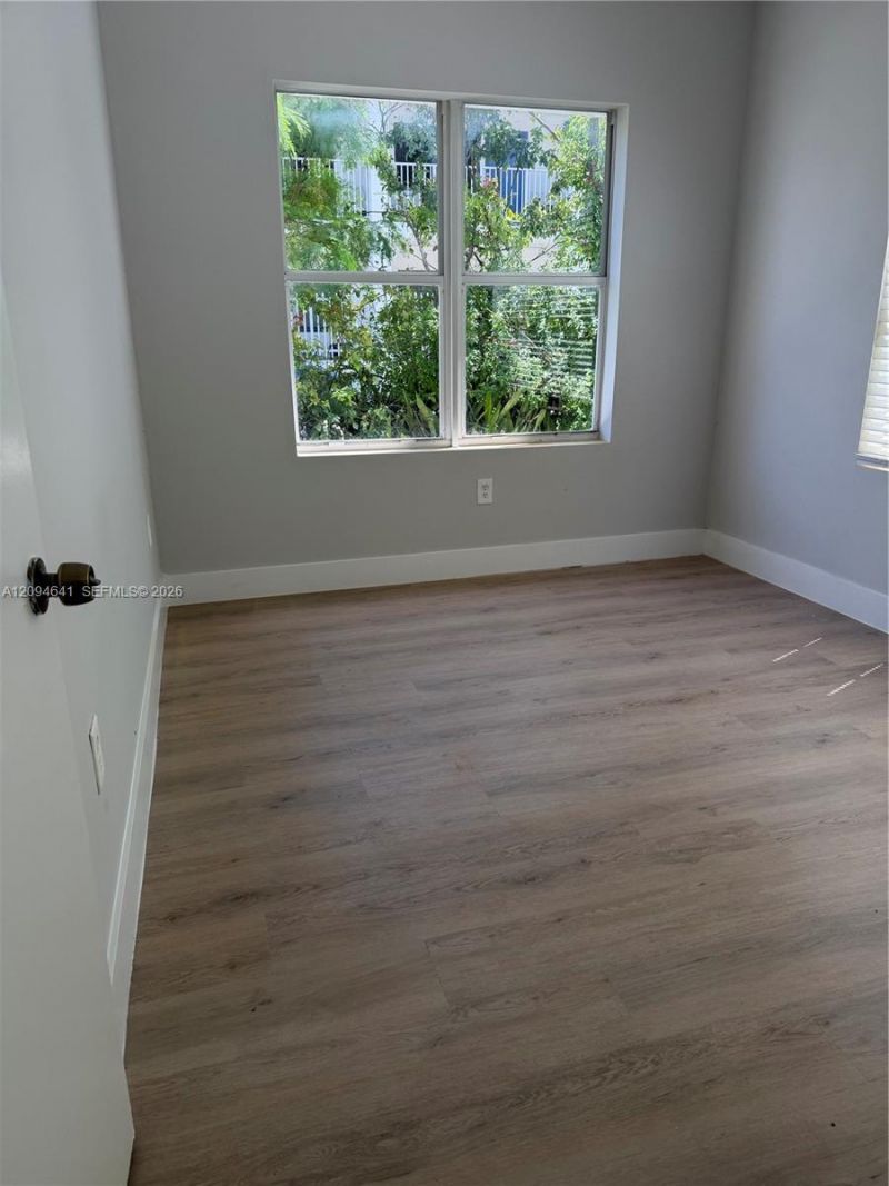 576 NE 63rd St , Unit 3, Miami, FL 33138 Photo