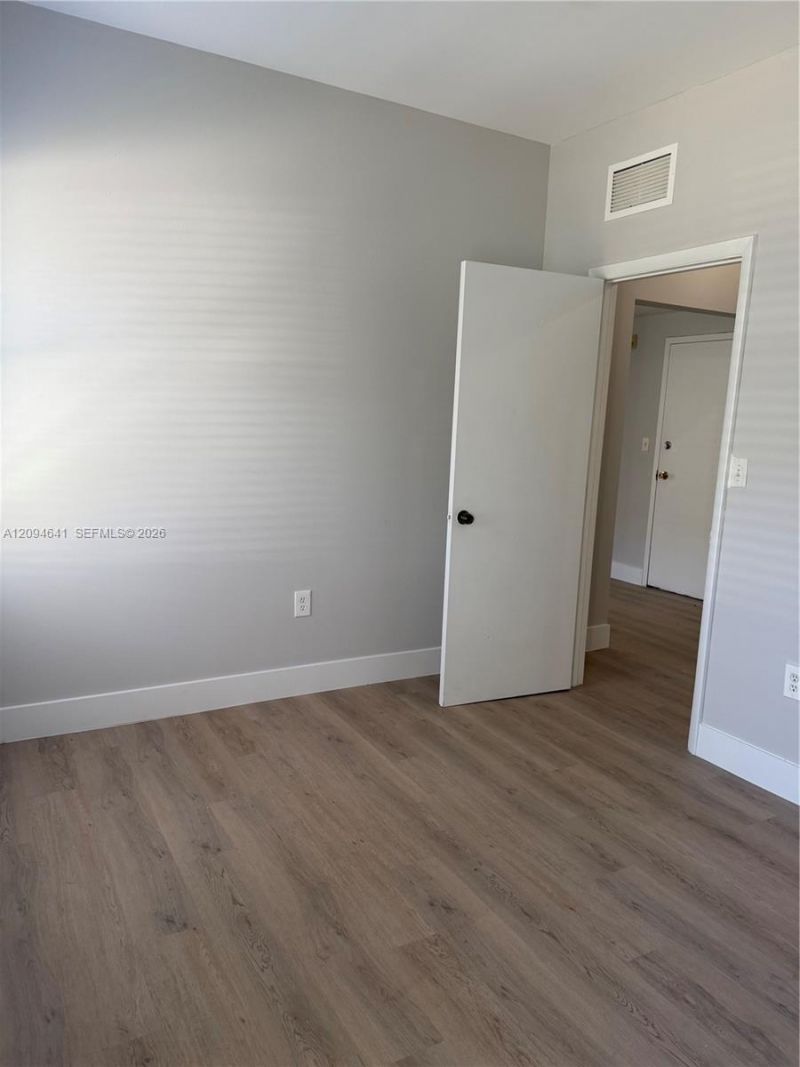 576 NE 63rd St , Unit 3, Miami, FL 33138 Photo