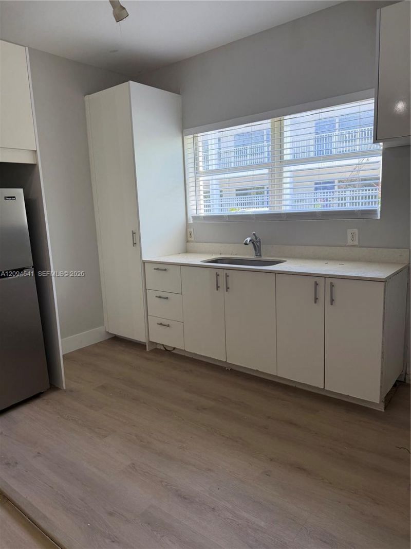 576 NE 63rd St , Unit 3, Miami, FL 33138 Photo