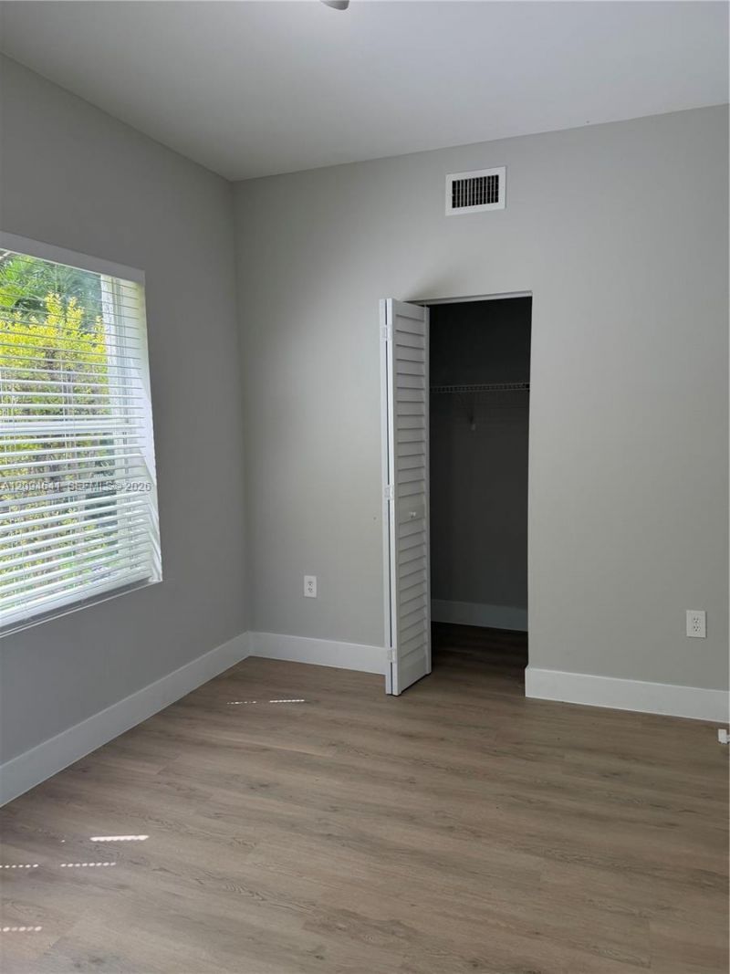 576 NE 63rd St , Unit 3, Miami, FL 33138 Photo