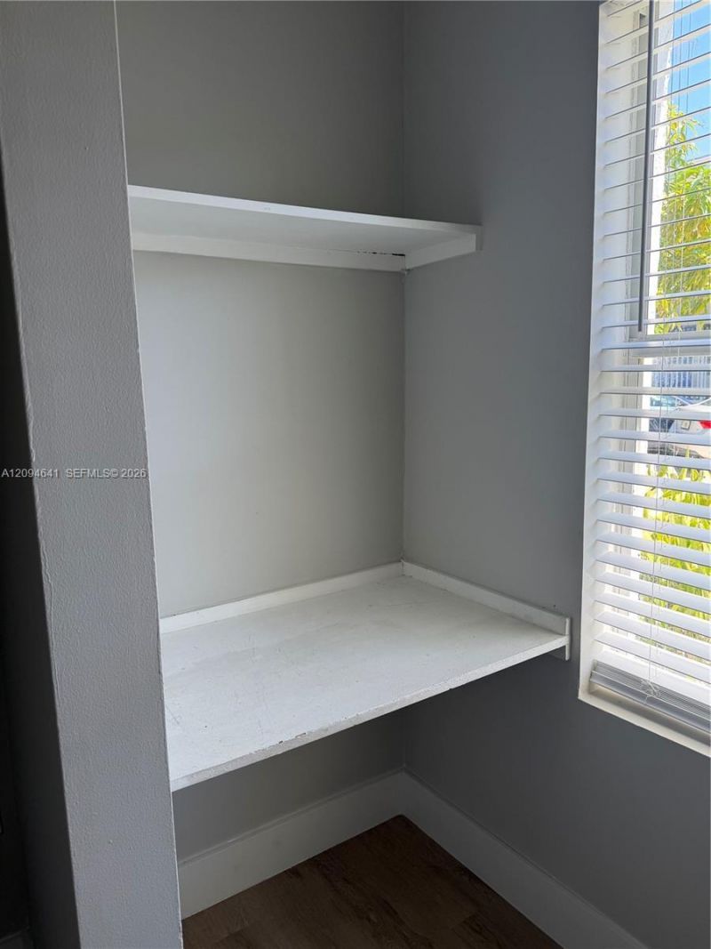 576 NE 63rd St , Unit 3, Miami, FL 33138 Photo