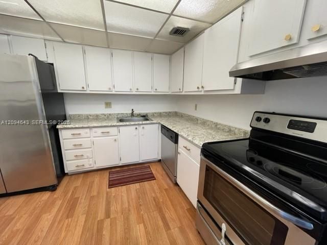 470 Executive Center Dr , Unit 2E, West Palm Beach, FL 33401 Photo