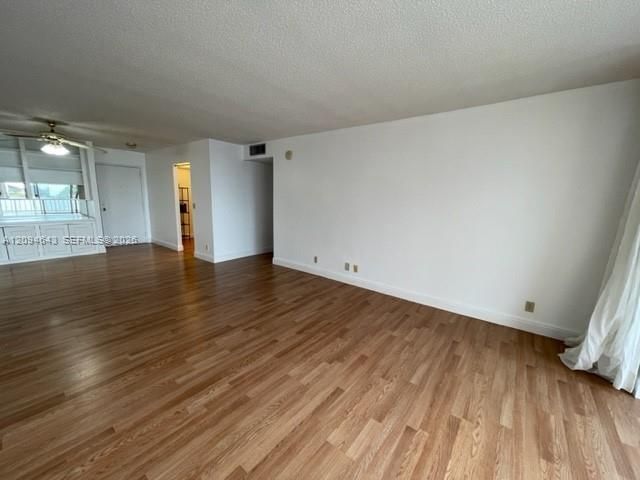 470 Executive Center Dr , Unit 2E, West Palm Beach, FL 33401 Photo